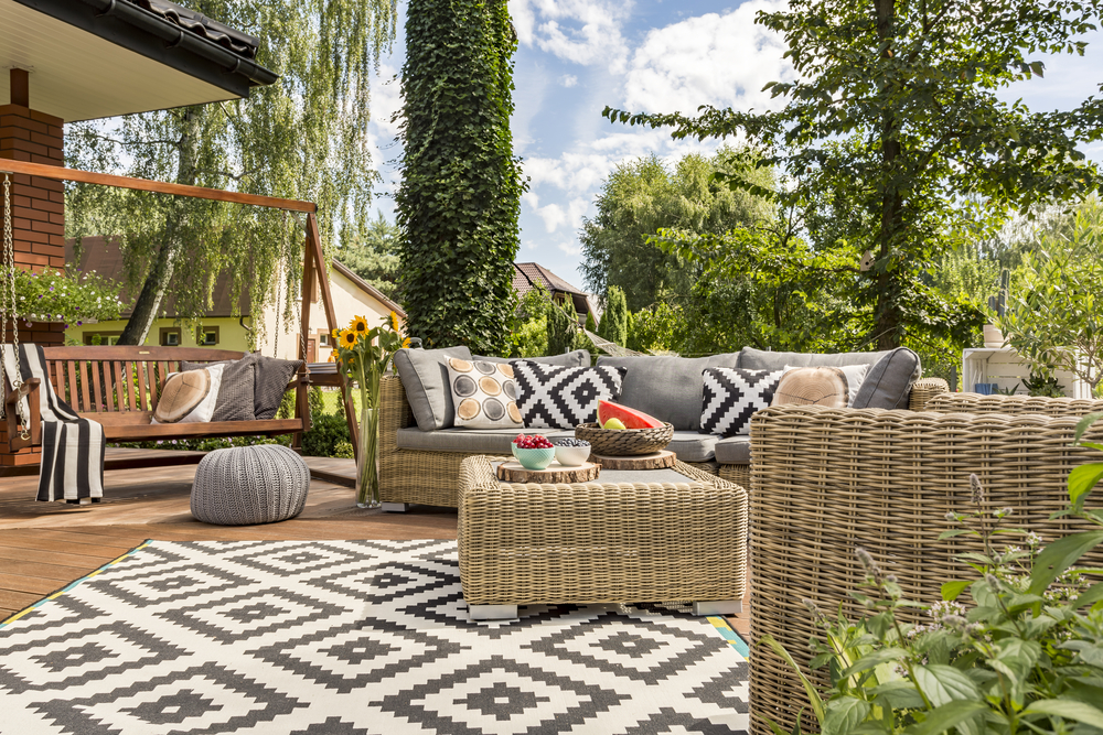 6 Ways to Update Your Patio for Spring