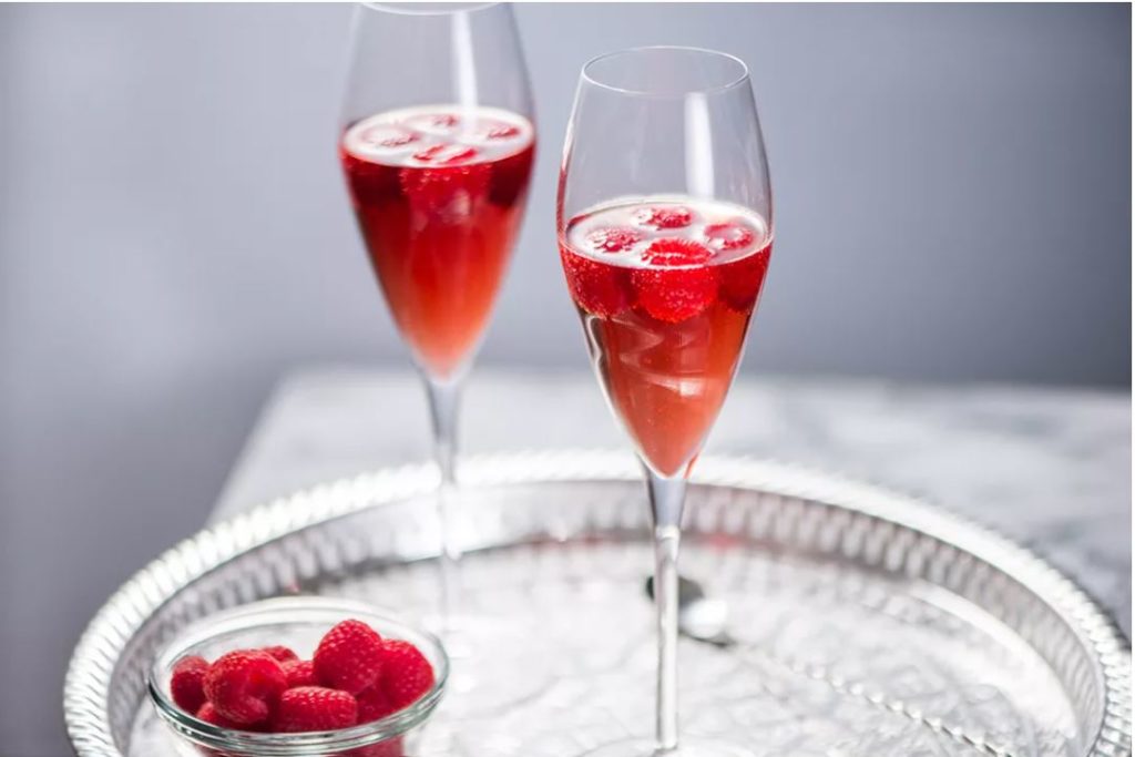 Kir and Kir Royale drinks for Valentines at Home