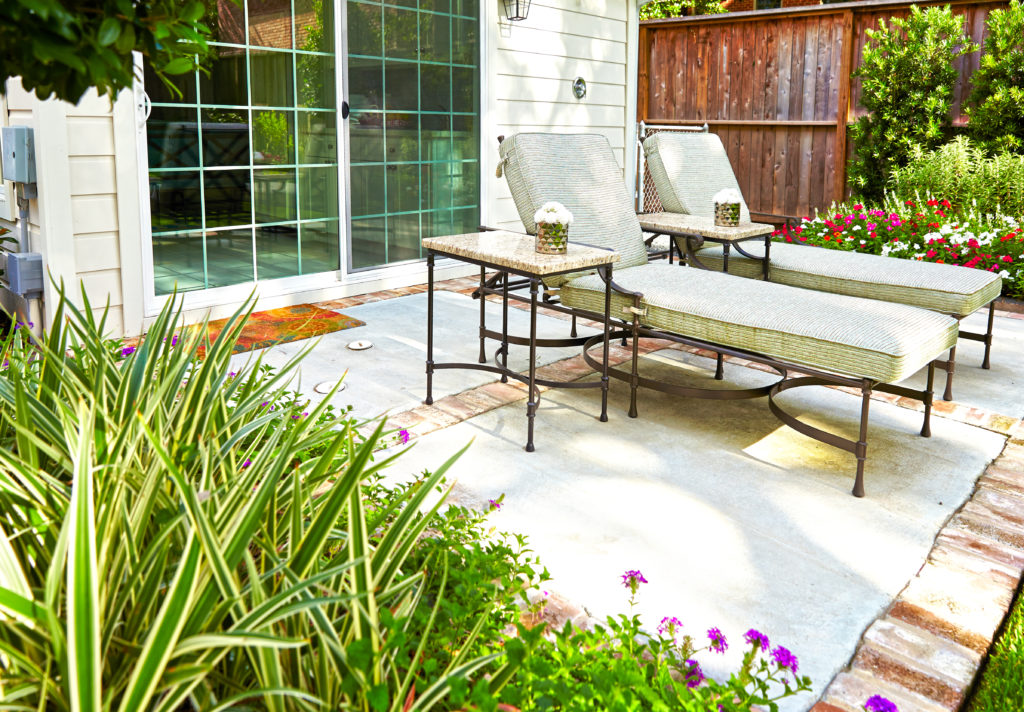 extend your living spaces outdoors to welcome summer design
