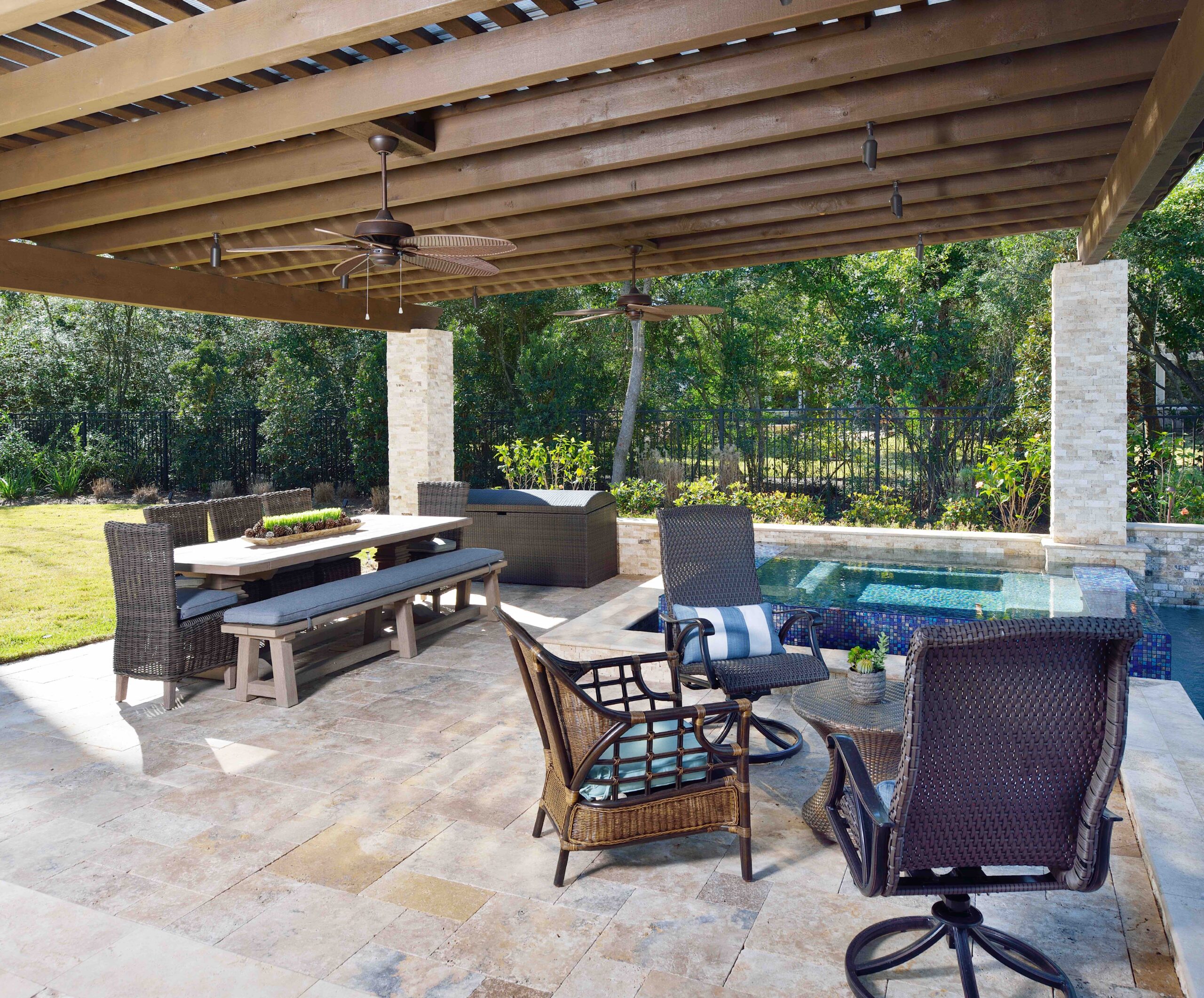 Custom Kingwood Home 77346 Outdoor Dining Area